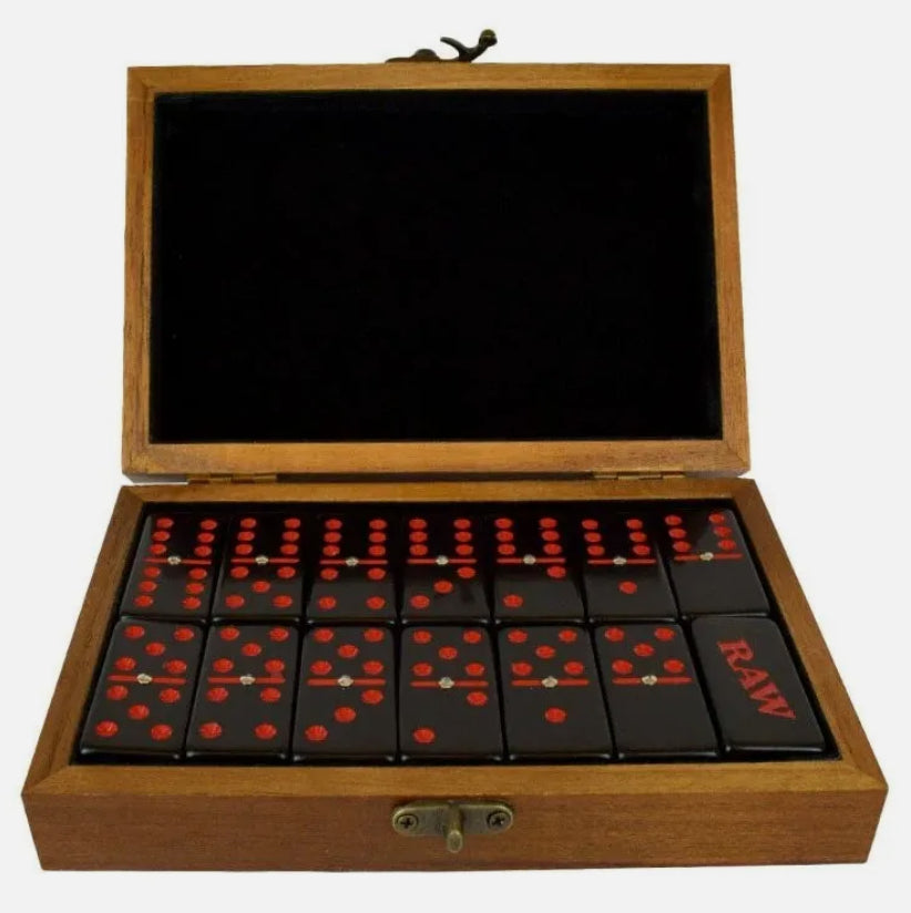 DOMINOES DOUBLE SIX DOMINOES SET OF 28
